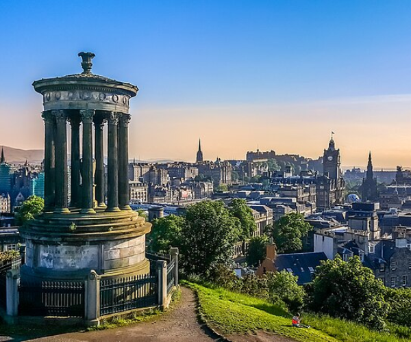 Flights from Edinburgh to New York  